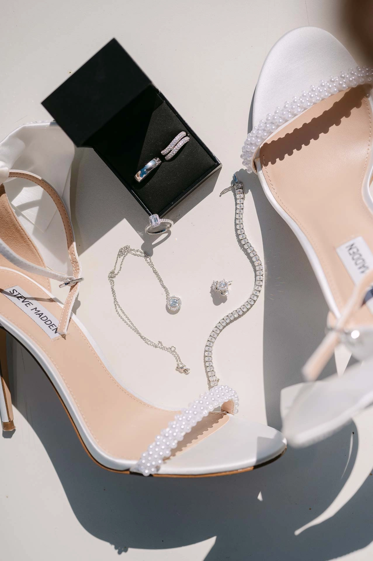 Mariage Annecy Chaussure bijoux mariée